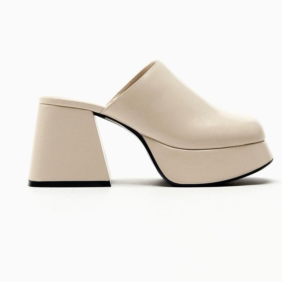 Zara Women’s Wide Chunky Heel Platforms - Picture 5 of 5